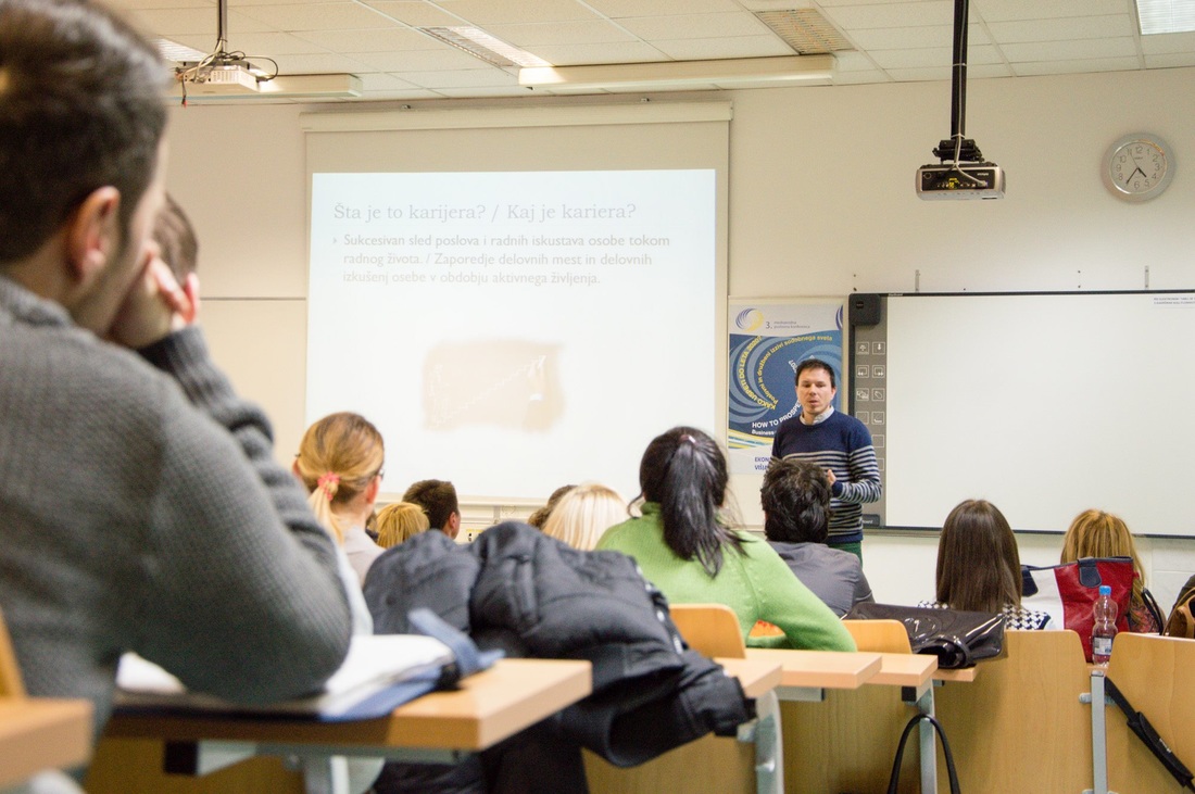 projekt-ustvari-si-sluzbo-3