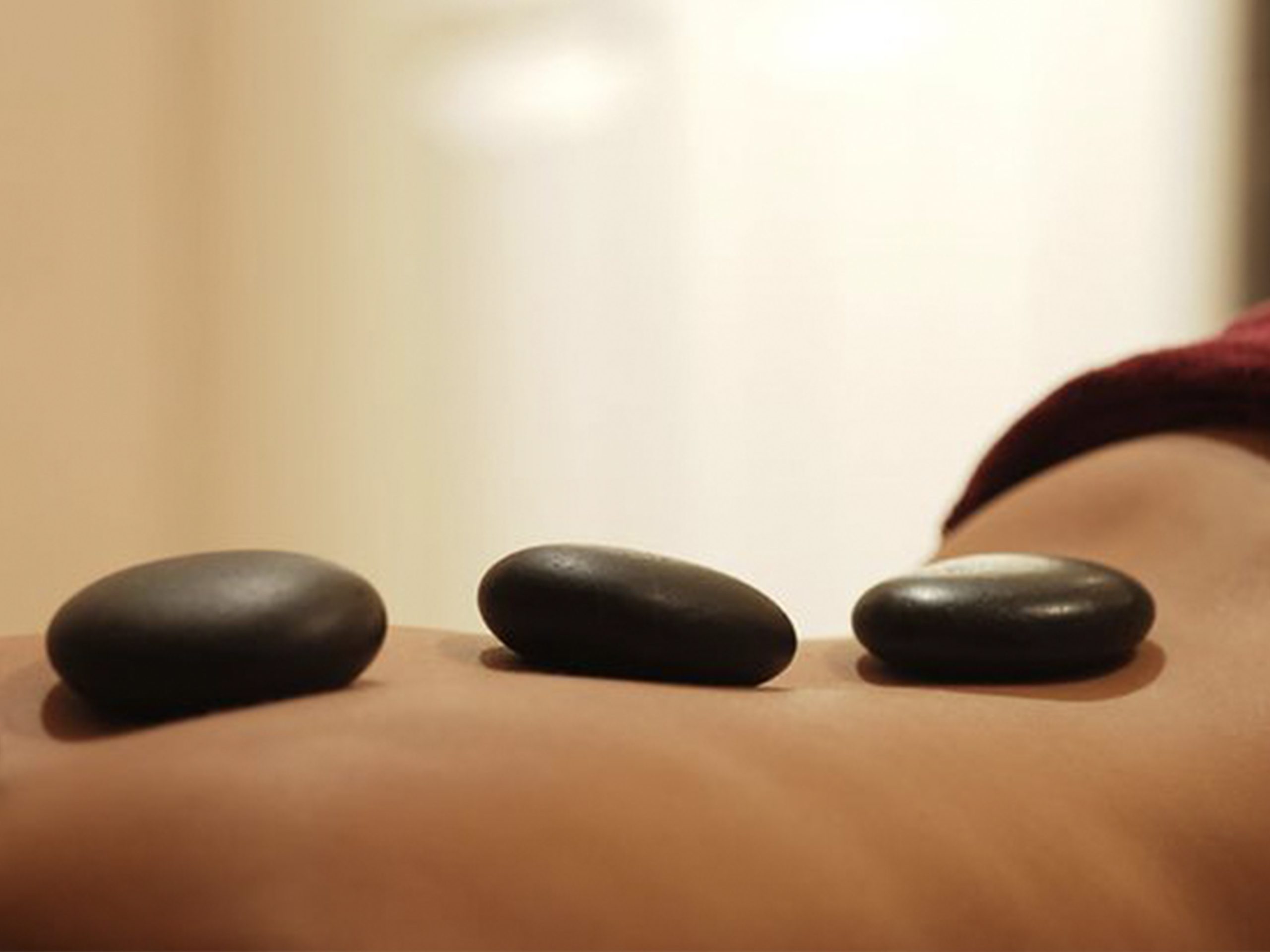 masaza-s-kamni-zame Masaža s kamni Zame